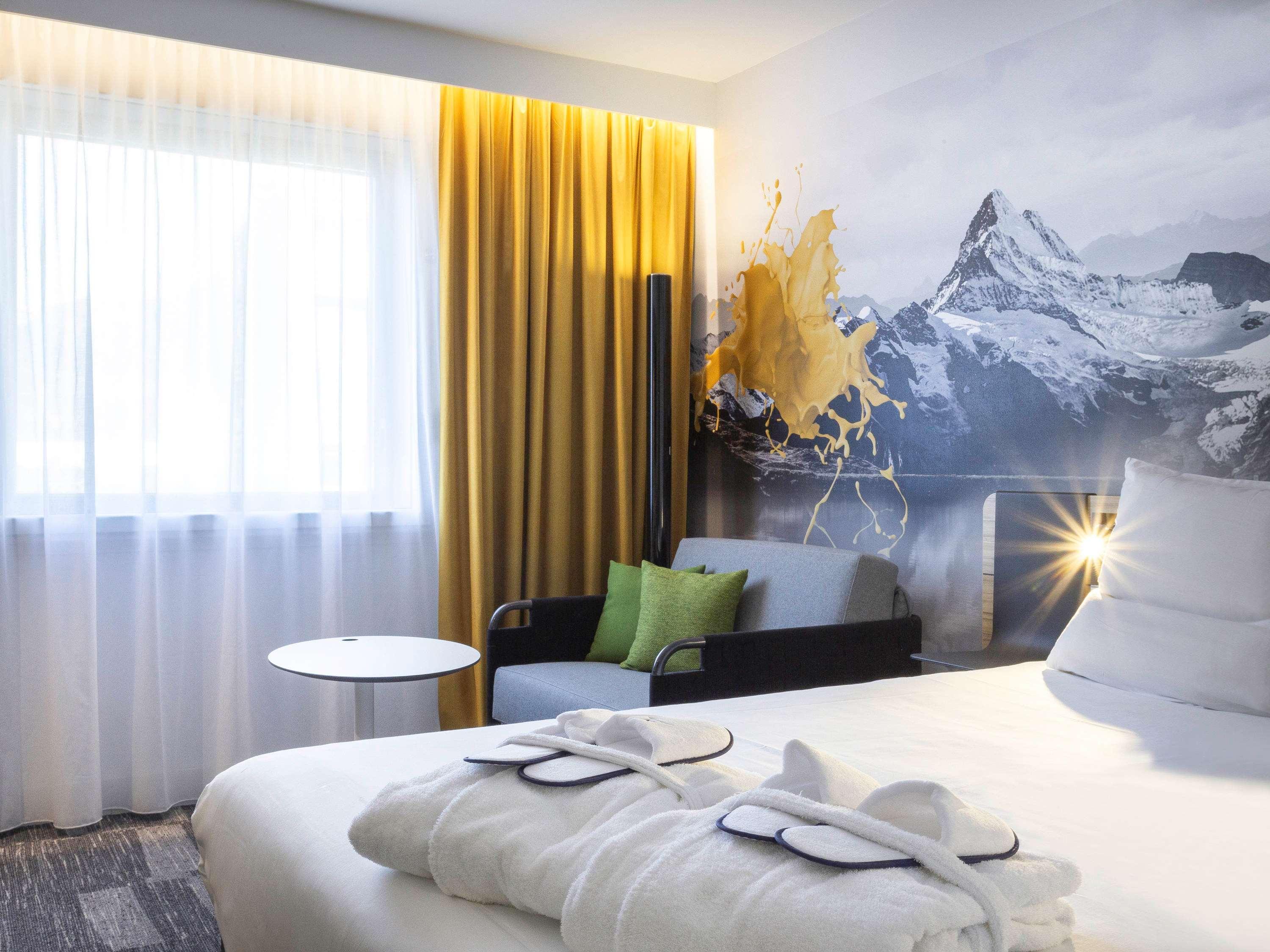 Hotel Novotel Centre Atria 4*